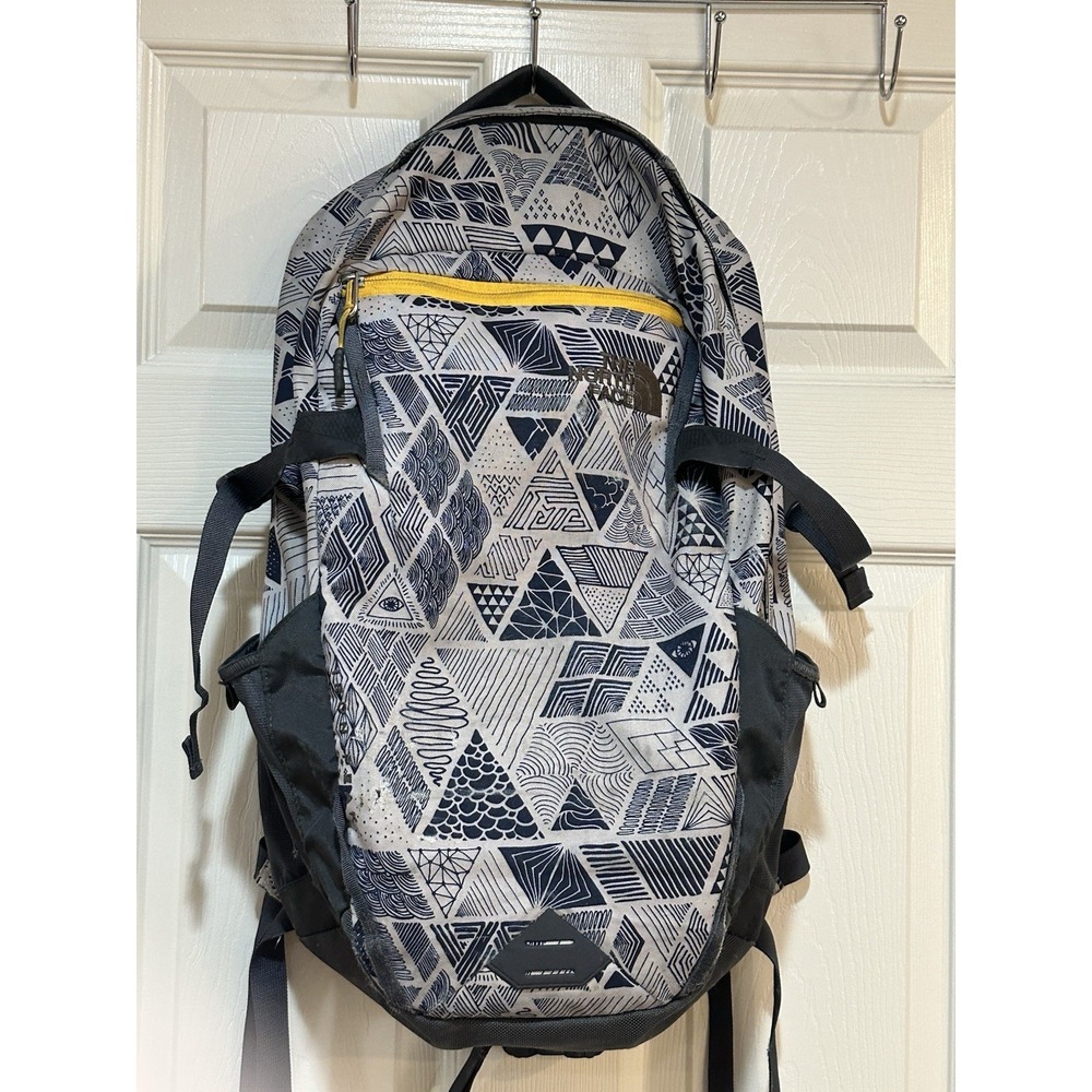 North Face Back‎ Pack